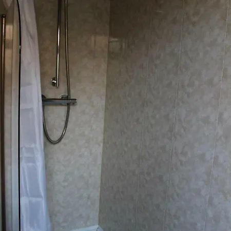 John St Town House - Self Catering - Style - Great Value Family And Double 2*